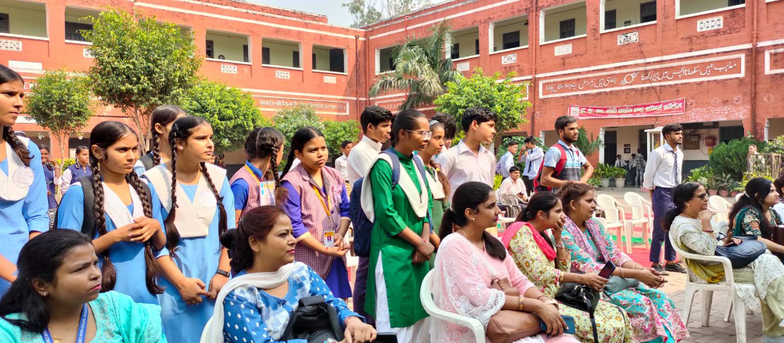  Dr.K.N Modi Science & Commerce College